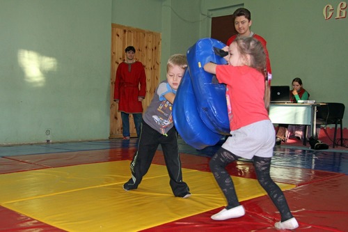        () kolomna borba trizna 2012 03