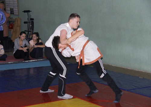        () kolomna borba trizna 2012 05