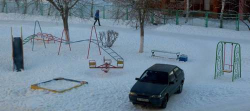 парковка детская площадка автомобиль