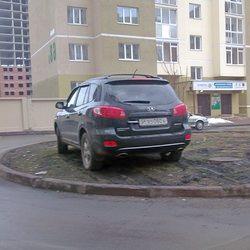 парковка на газоне парковка на газоне