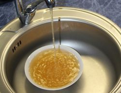 вода из крана вода из крана