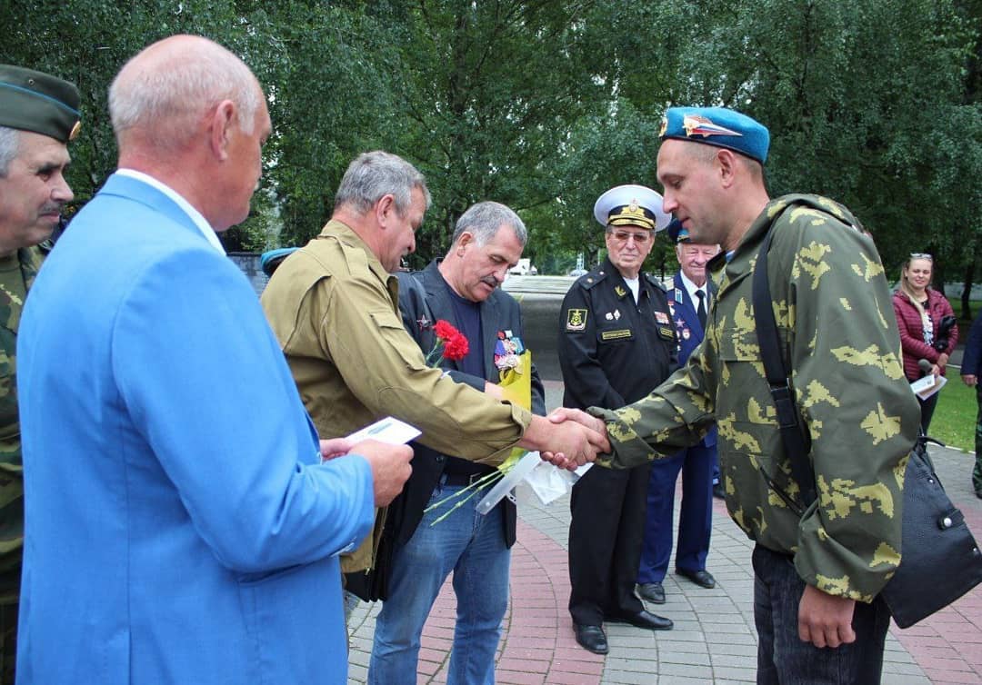 Новости Коломны Мэр Коломны: «Никто, кроме нас» девиз настоящих воинов, которых по праву можно считать элит... #Коломна Фото (Коломна) Новости Коломны Мэр Коломны: «Никто, кроме нас» девиз настоящих воинов, которых по праву можно считать элит... #Коломна Фото (Коломна) politika iz zhizni kolomnyi