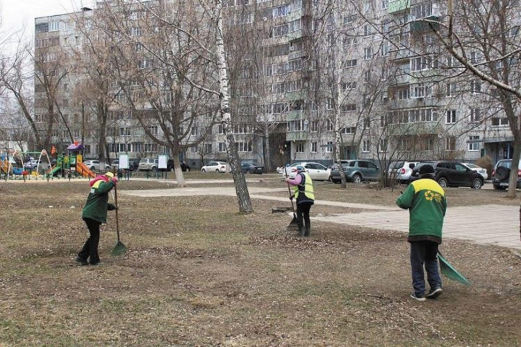 Аномально снежная зима этого года вносит свои коррективы в распорядок весенних работ